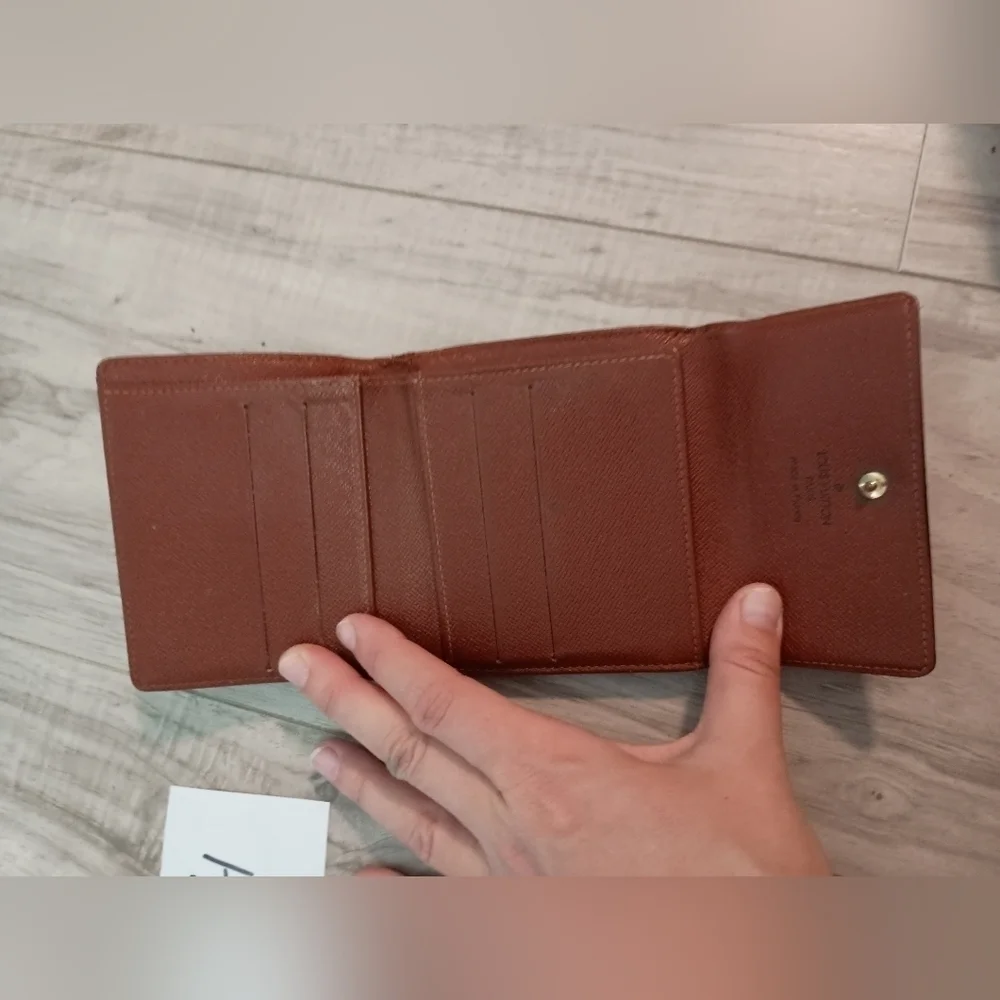 Authentic Louis Vuitton Monogram Portefeiulle Elise Trifold Wallet